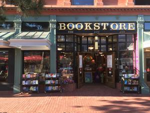 boulder book store hours
