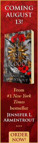 Blue Box Press: A Soul of Ash and Blood: A Blood and Ash Novel by Jennifer L Armentrout